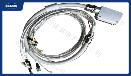 医疗半定制化线缆：在标准化与全定制之间找到最优解图示