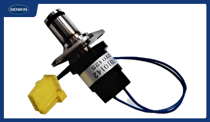 汽车液位传感器电线规格与插头端子解析图示